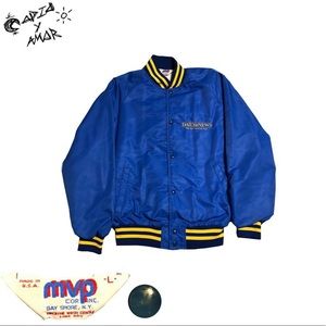 SOLD 
-
Vintage Daily News Bomber Jacket
-
Size: L
-
Price: $20